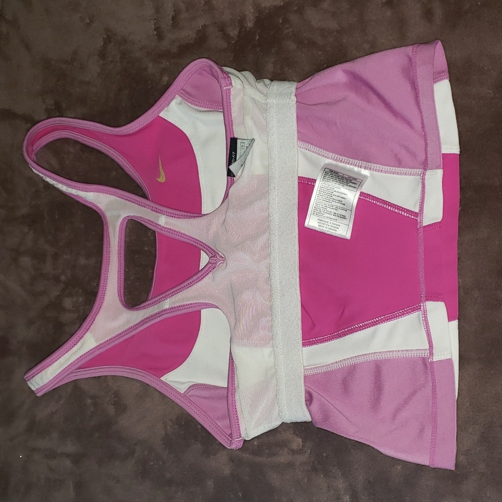 NIKE SPORTS CROPPED TANK TOP  IN SIZE S - Picture 4 of 5
